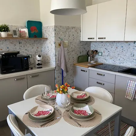 I It Apartman Peschiera del Garda