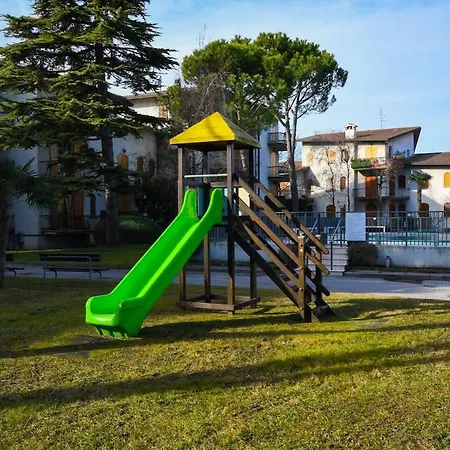 I It Apartman Peschiera del Garda